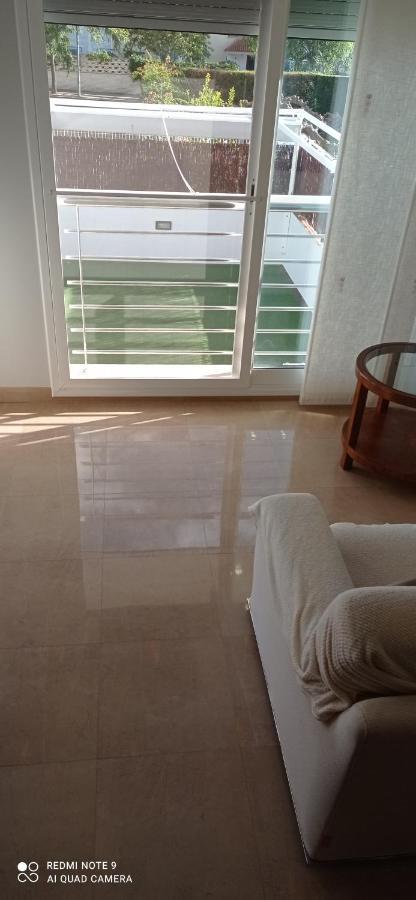 Casa Familiar Vacaciones Holiday home *